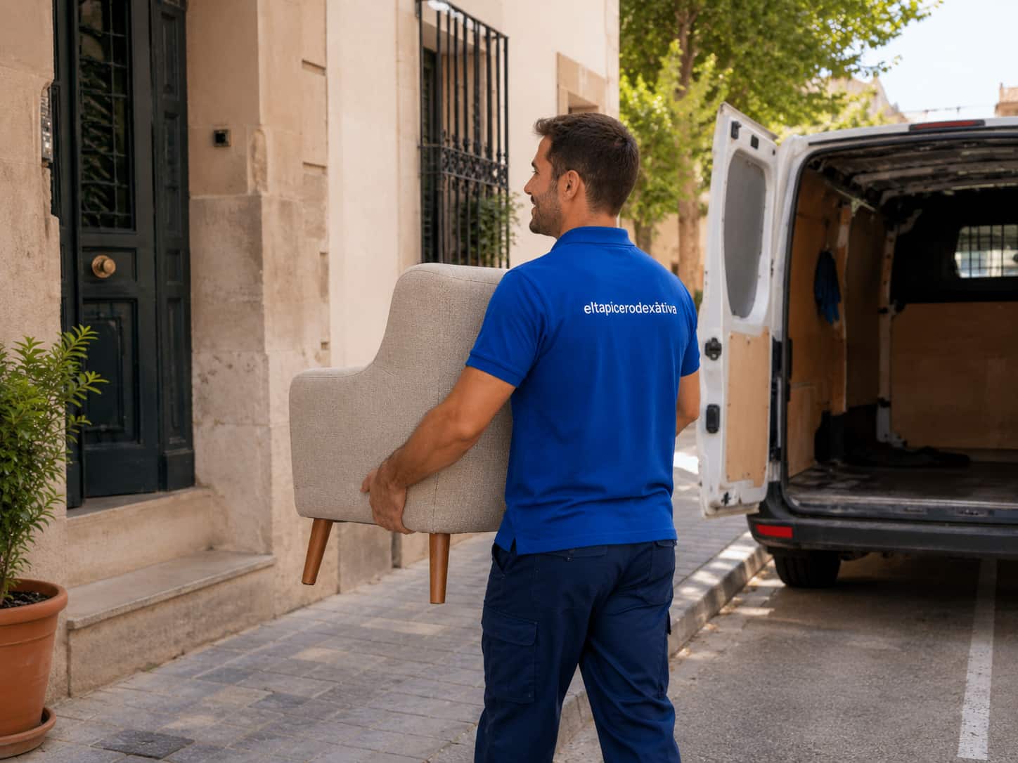 servicio de reparación y retapizado de muebles en xàtiva